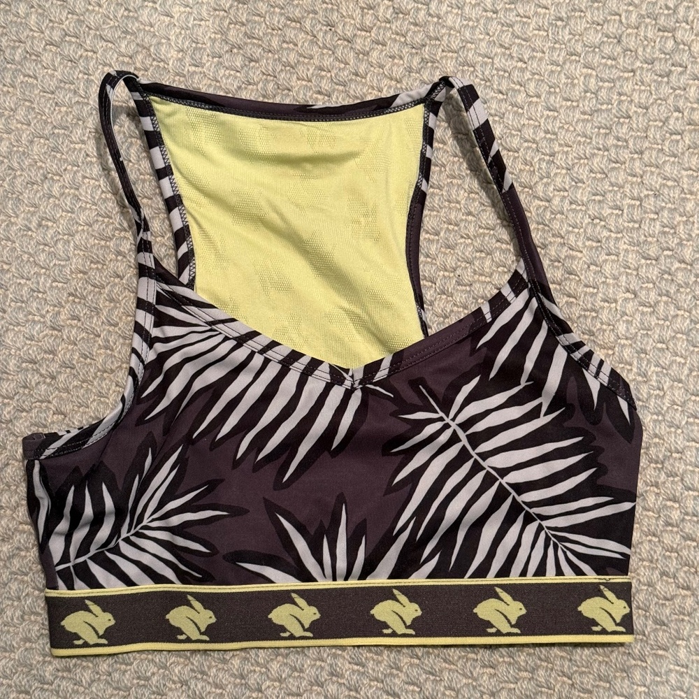 Rabbit sports bra with phone pocket